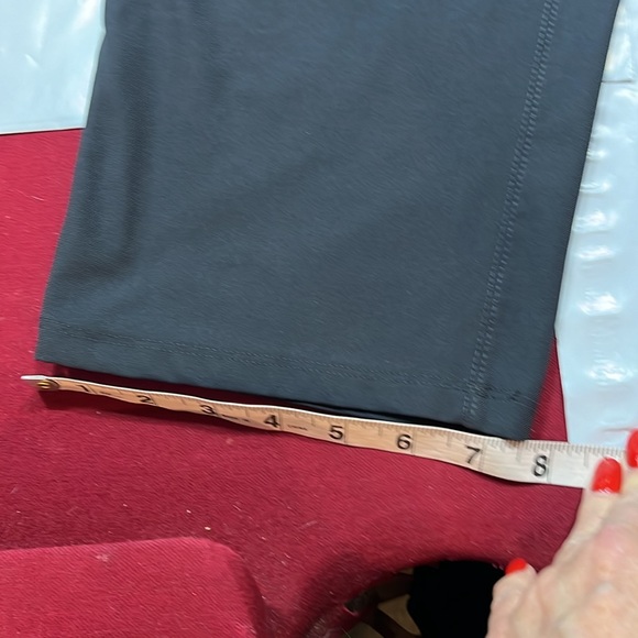 Lululemon GRAY Commission Pant 38 men SHORT INSEAM snap back pockets tapered leg - Picture 8 of 16